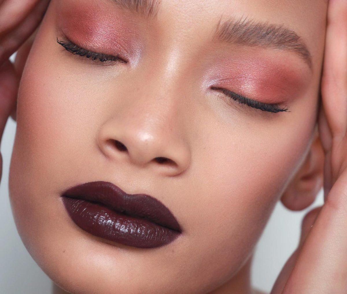 bogarni-beauty-agency-paris-editorial-dark-lip-makeup