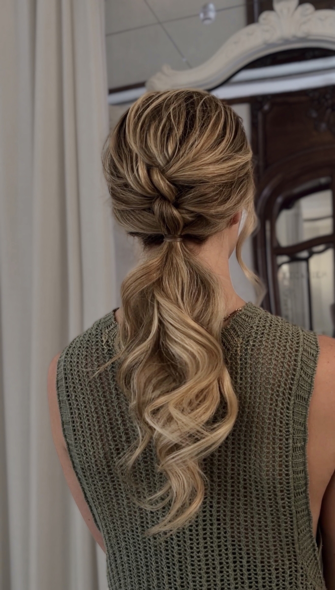 braided-ponytail-hairsrtylist-in-paris-bogarni