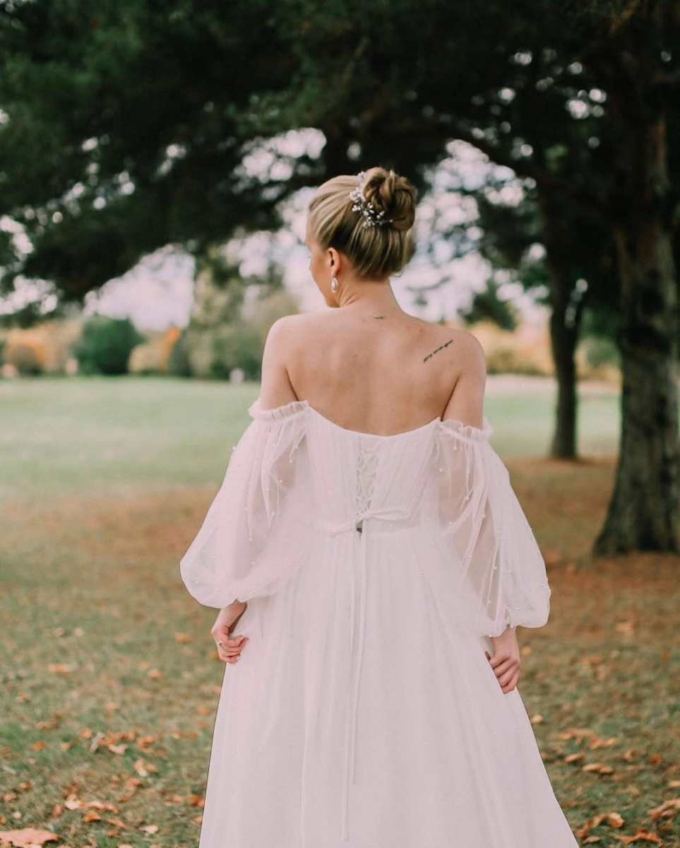 bridal-updo-for-wedding-bogarni
