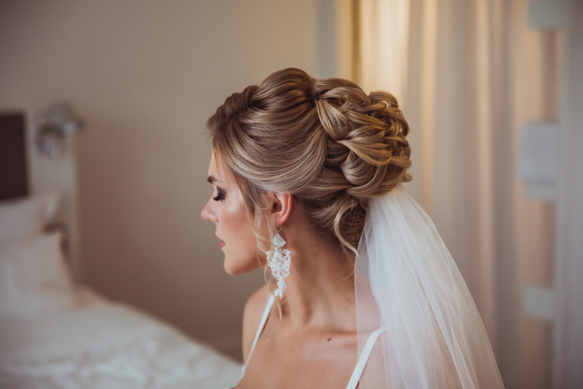 bridal updo paris photoshoot