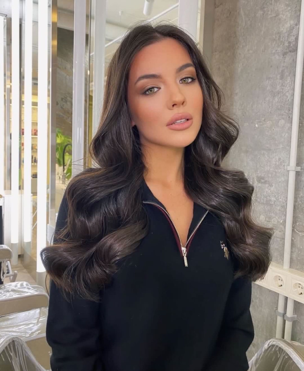 curls-hairstylist-in-paris-bogarni