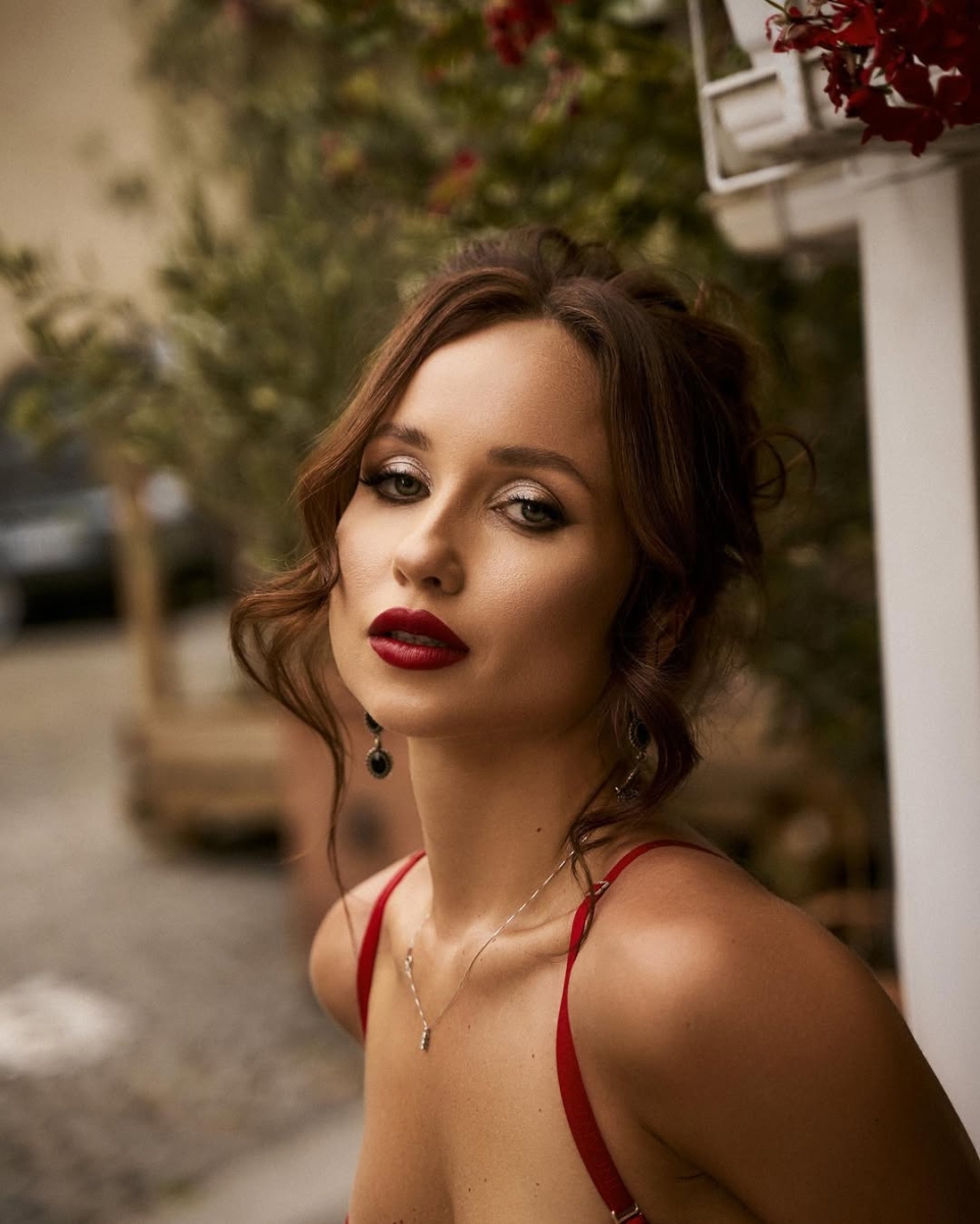 evening-makeup-paris-bogarni