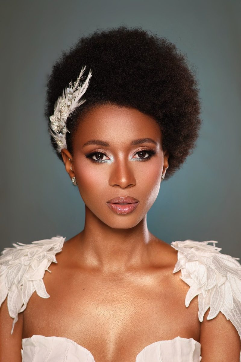 glowy-makeup-natural-textured-hair-paris-tatiana-medved