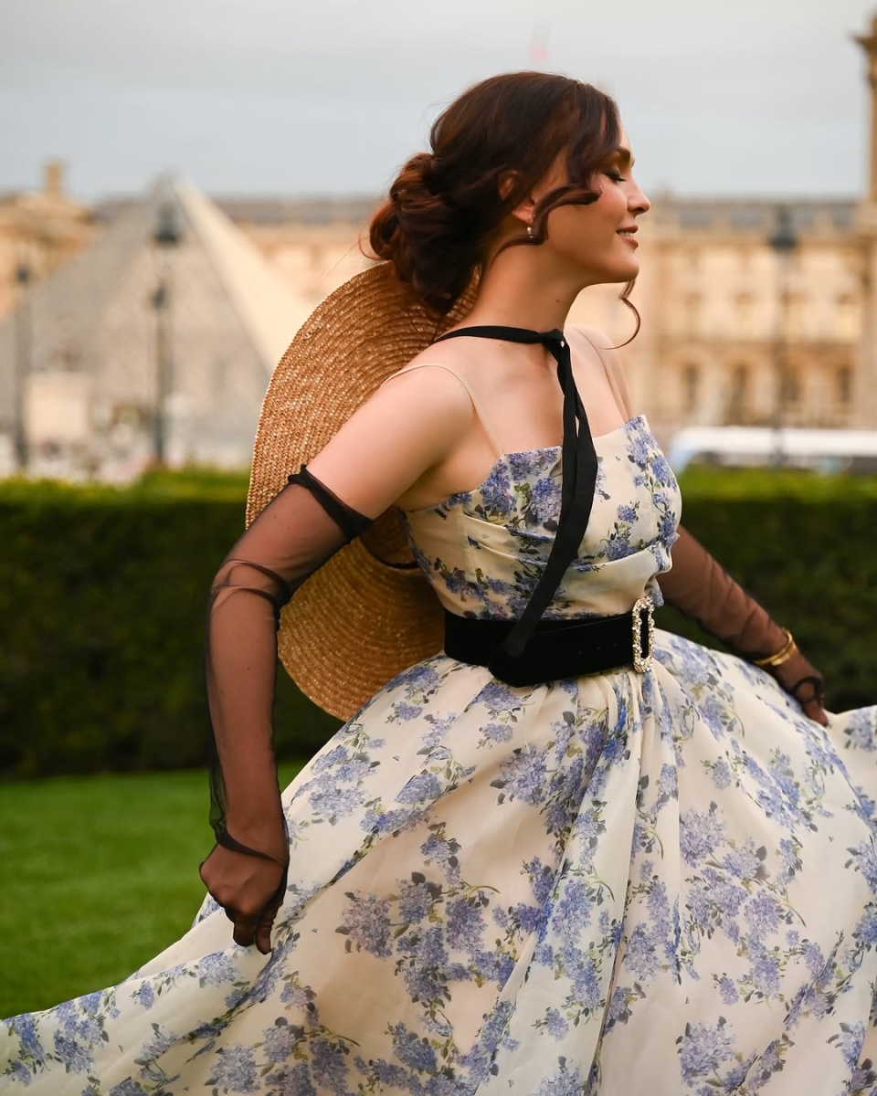 paris-hairstyling-updo-hair