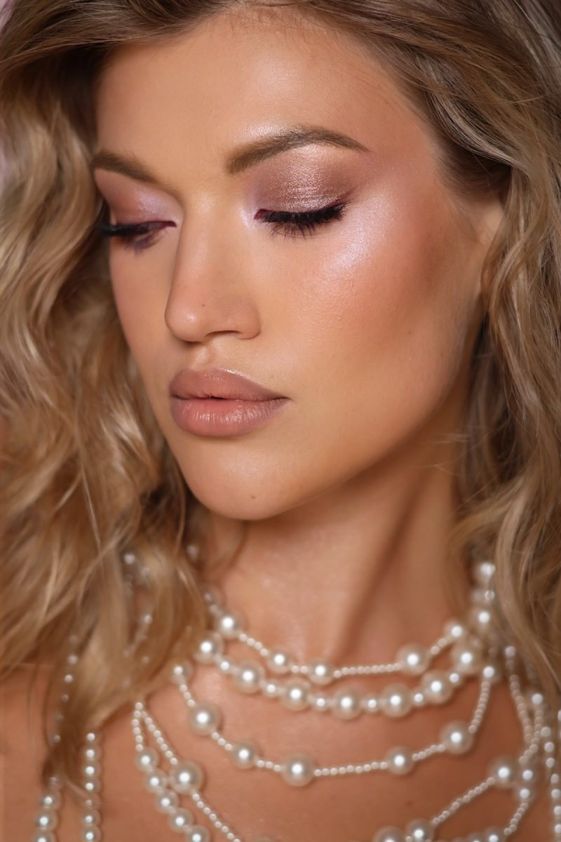 pink-eye-makeup-glam-look-paris-tatiana-medved
