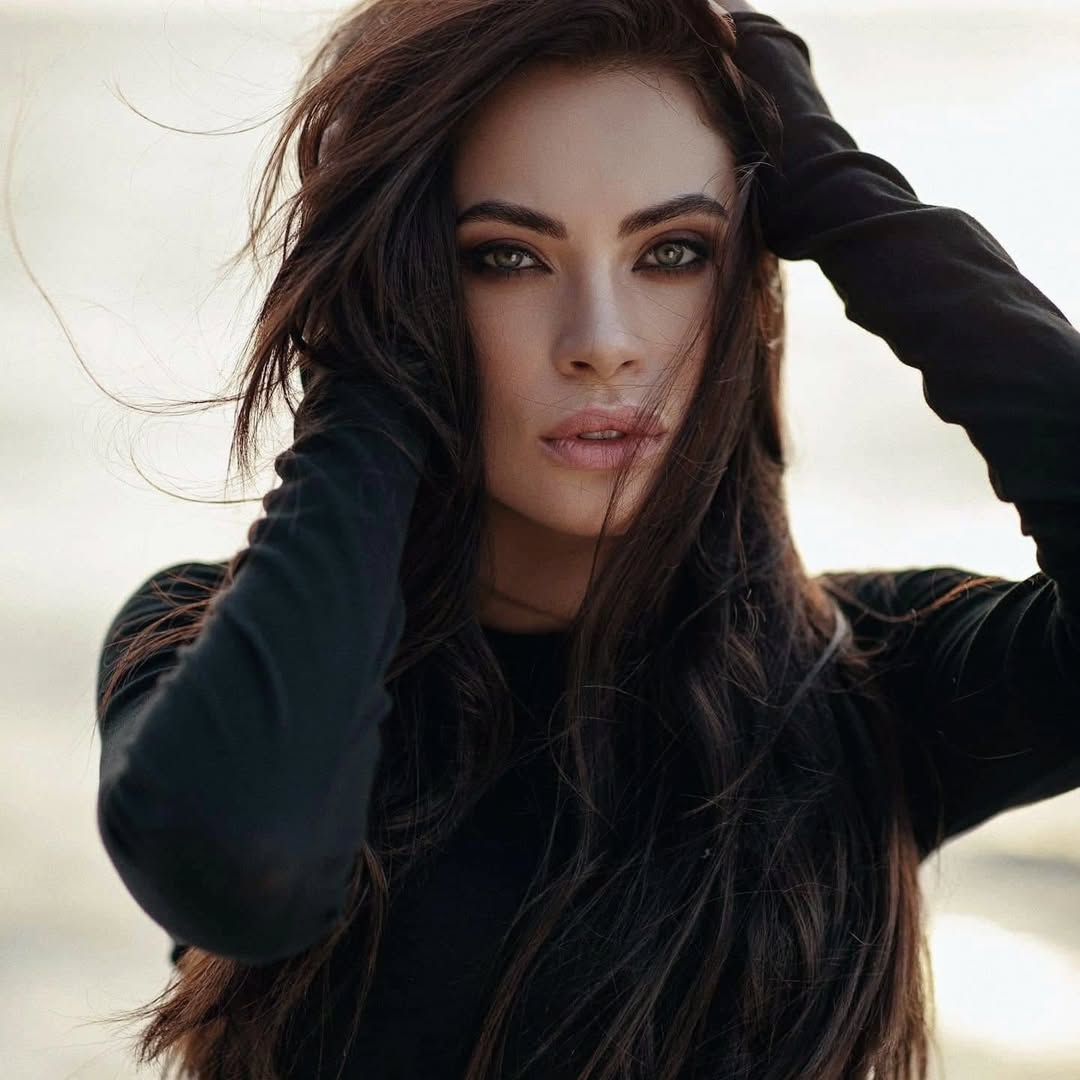 premium-makeup-and-hair-artist-in-paris