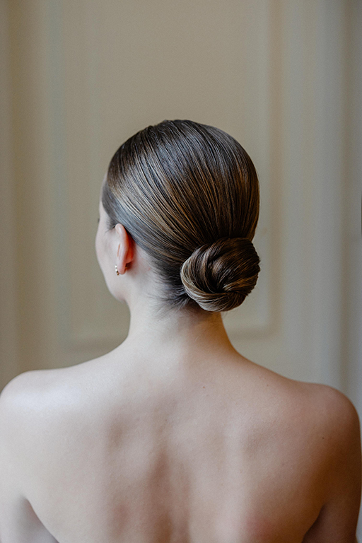 sleek-bun-paris-hair-artist