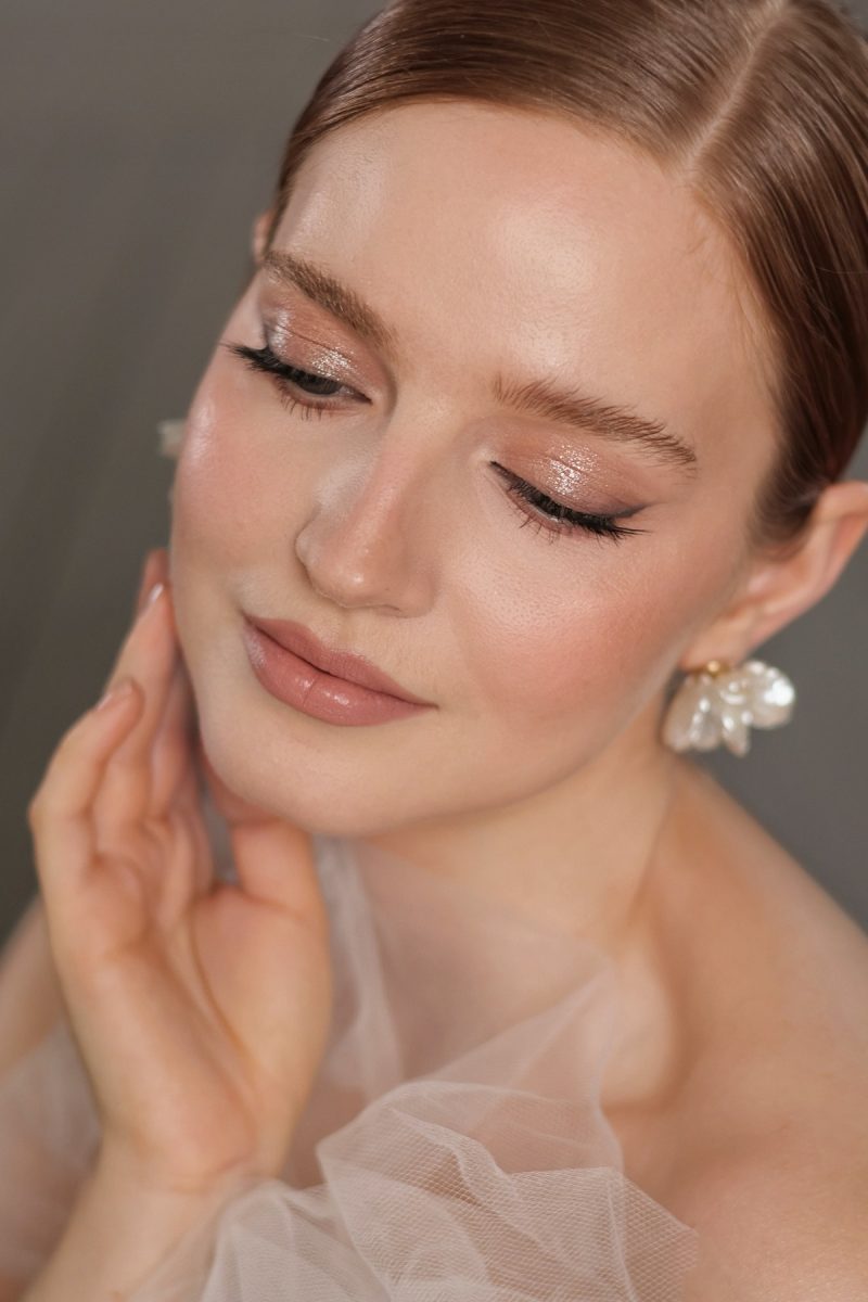 soft-glam-makeup-sleek-hair-paris-tatiana-medved